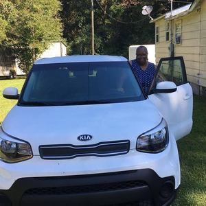 Meet your Posher, Celia